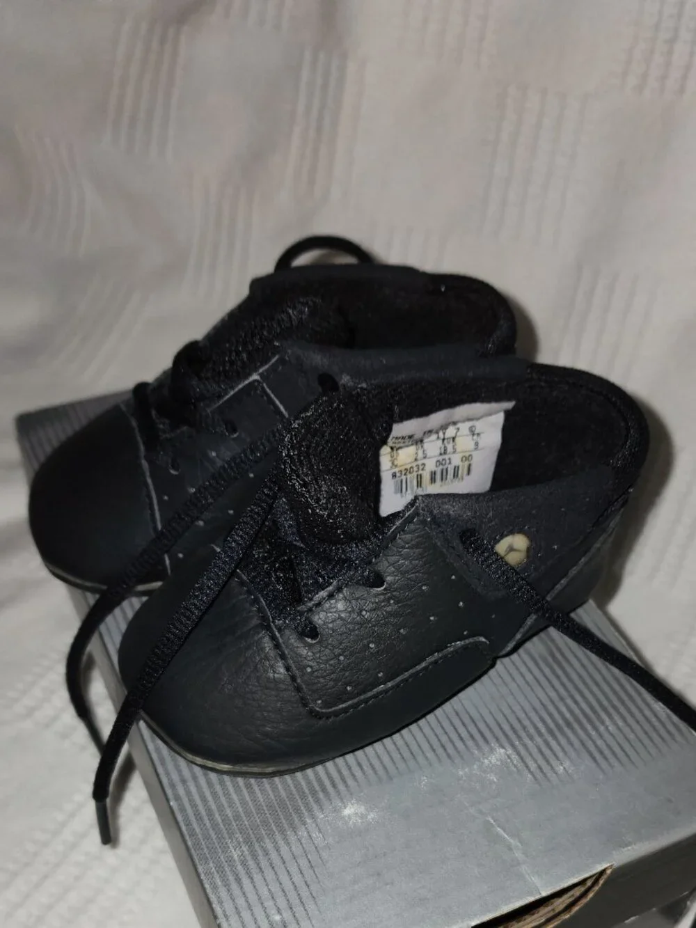 🏀 Vintage Jordan's 🏀 3c Nike Jordan's low black, baby's first Jordans Like New